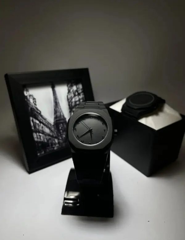 Full Black Aura Quartz Watch – Lightweight Design, With Stainless Steel